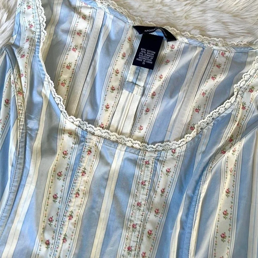 Moda International Corset Top - Picture 4 of 7